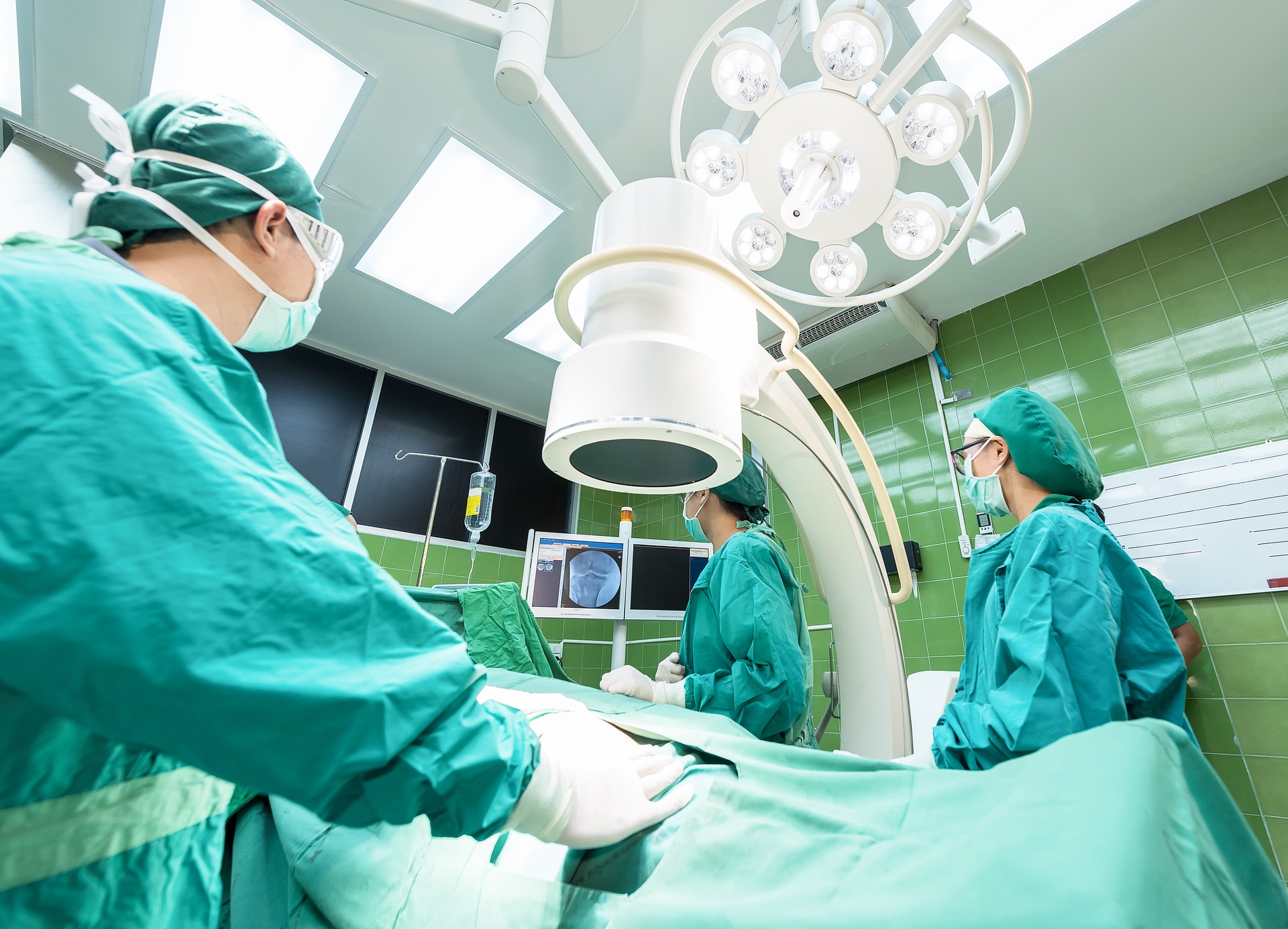 一般手術及整形外科設備收購